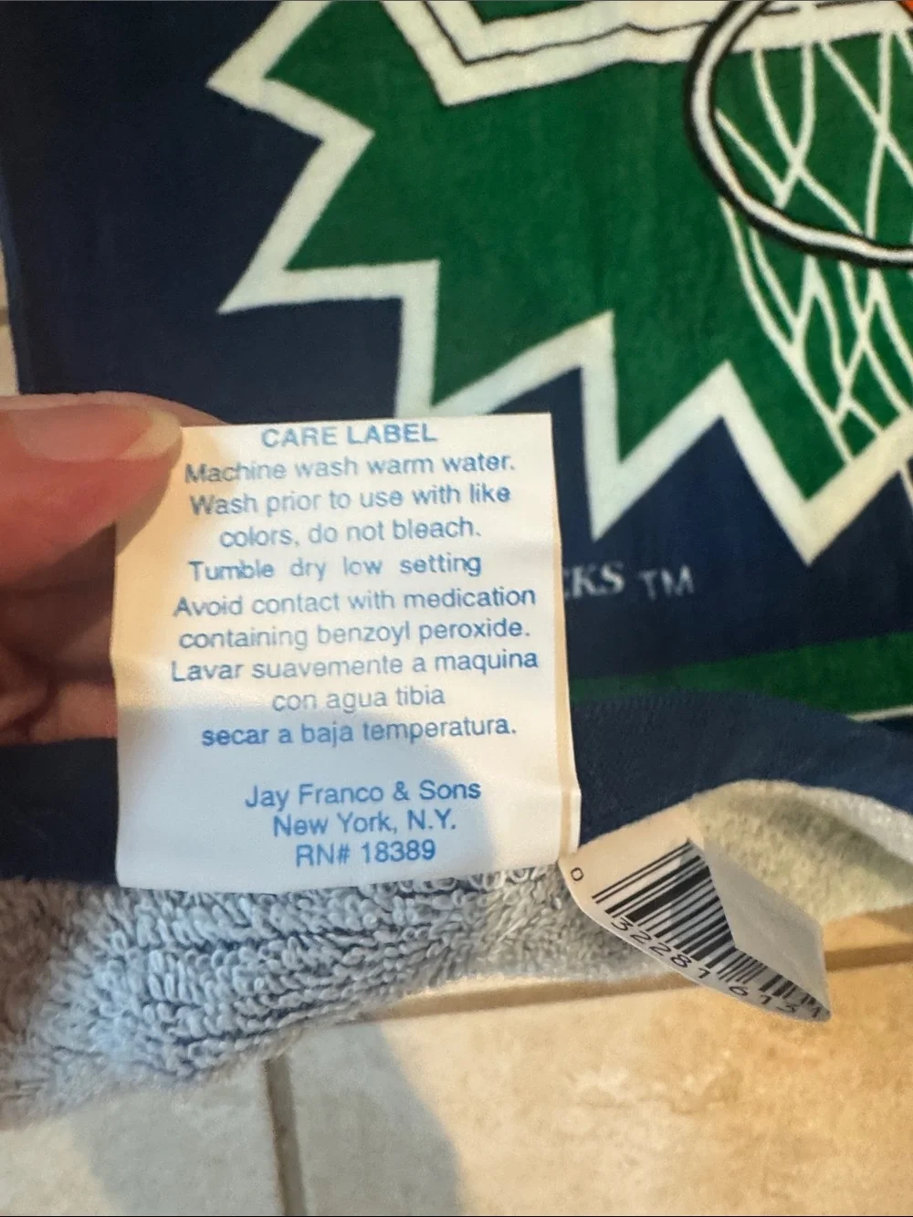 NBA Dallas Mavericks Navy, Green and Orange Team Beach Towel